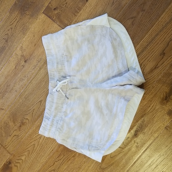 Athleta Cabo Tide Linen shorts - Picture 7 of 8